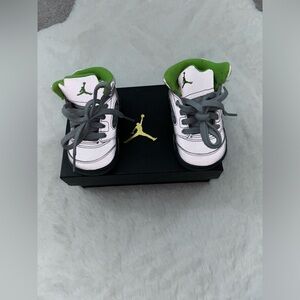 Never Used Jordans 5 Retro (TD) Size 3 Toddler